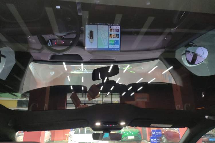 Used  SU7 2024 Four-Wheel Drive Ultra-Long Range Advanced Intelligent Driving Max Edition
