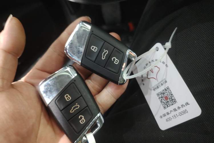 Used Volkswagen Magotan 2017 330TSI DSG Luxury Model
