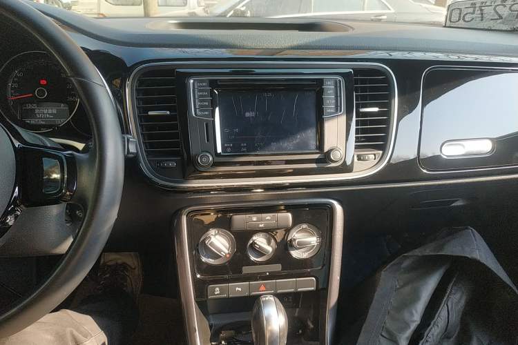 Used Volkswagen Beetle 2018 180TSI Yile Model
