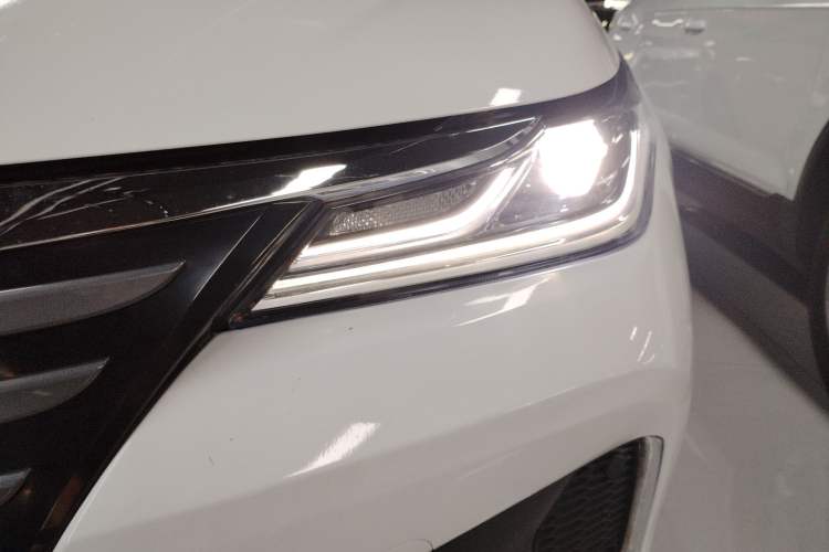 Used Toyota Allion 2021 2.0L Luxury Edition
