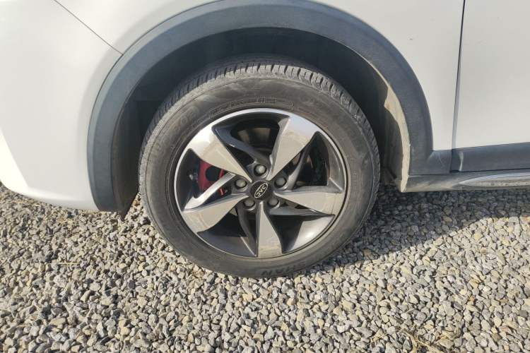 Used  Refine S3 2017 1.6L Manual Luxury Smart Model
