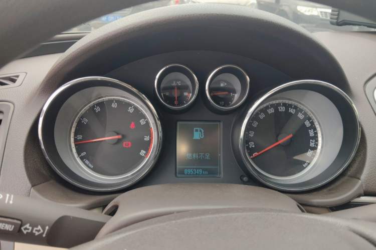 Used Buick Regal 2015 2.0L Leading Fashion Edition
