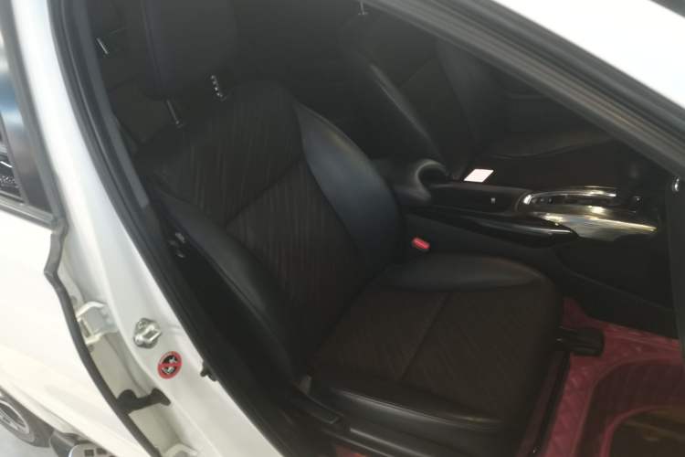 Used Honda XR-V 2017 1.8L EXi CVT Comfort Version
