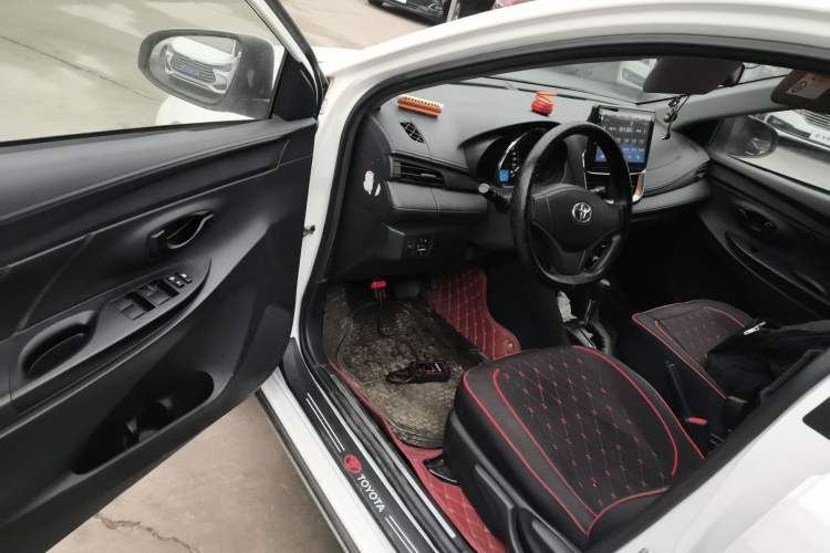 Used Toyota YARiS L 2021 X-Trail 1.5L CVT Leading Edition
