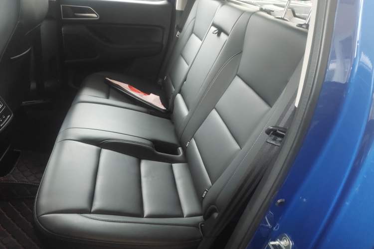 Used Great Wall Poer 2024 2.4T Passenger Version Automatic Diesel 4x4 Comfort Trim
