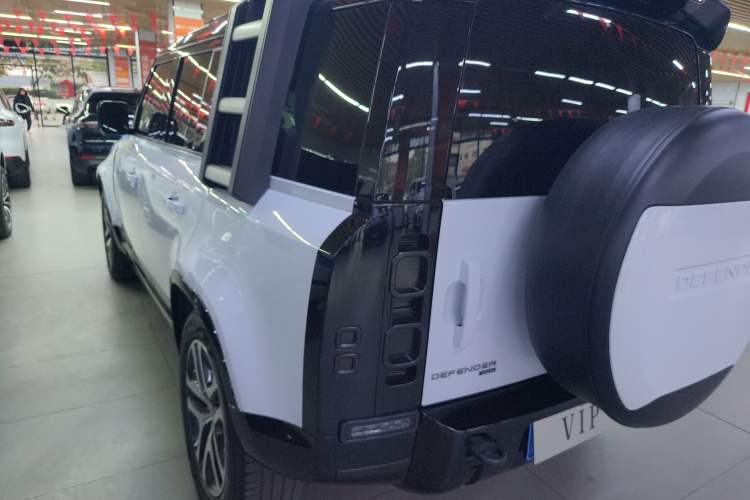 Used Land Rover Defender 2021 110 P400 X-DYNAMIC HSE