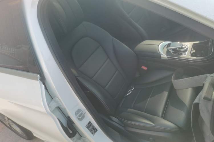 Used Mercedes-Benz C-Class 2015 C 200 L Sport Edition
