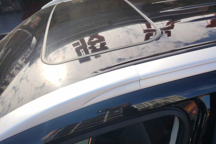 Used Mitsubishi Outlander 2019 2.4L 4x4 Zhi Xiang Edition 7 Seats China VI Standard
