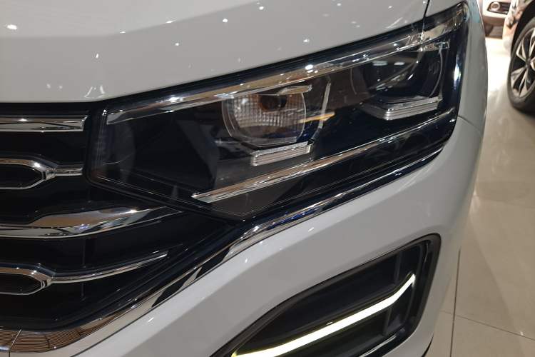 Used Volkswagen Tayron 2019 330TSI Four-Wheel Drive Luxury Version China V Standard