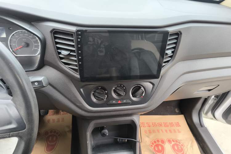 Used Wuling Hongguang V 2022 1.5L Jingqu Version Hydraulic Power Steering LAR