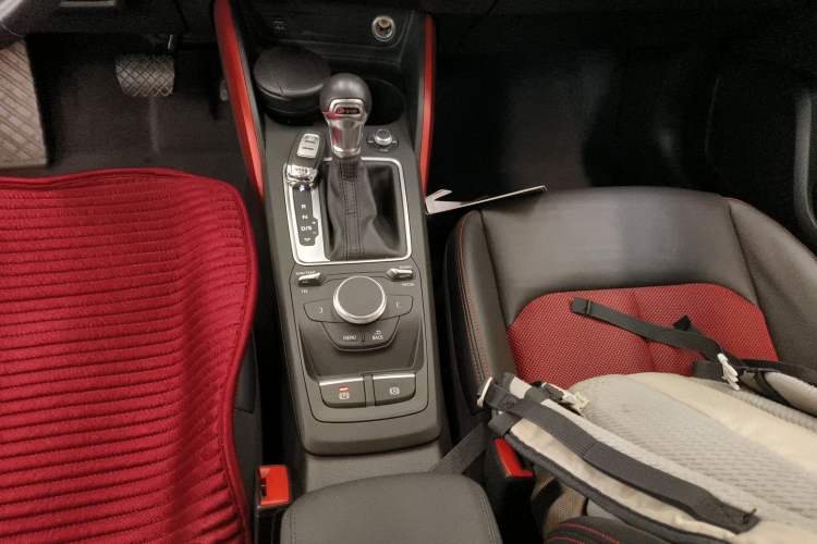 Used Audi Q2L 2018 35 TFSI Fashion Dynamic Version China VI Emission Standard
