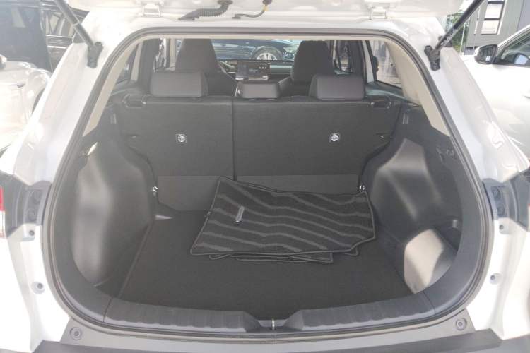 Used Toyota Corolla Cross 2023 Dual-Motor 2.0L Pioneer Edition