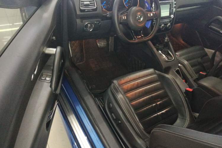 Used Volkswagen Scirocco 2015 R 2.0TSI
