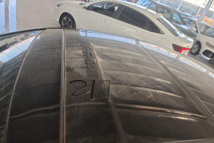 Used Toyota Avalon 2019 2.5L Touring Premium Version China VI Standard
