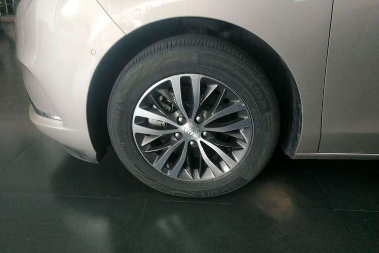 Used Buick GL8 2020 ES Land Cruiser 653T Luxury Edition