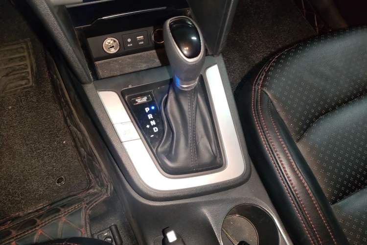 Used Hyundai Elantra 2016 1.6L Automatic ZhiXuan – Elite Version