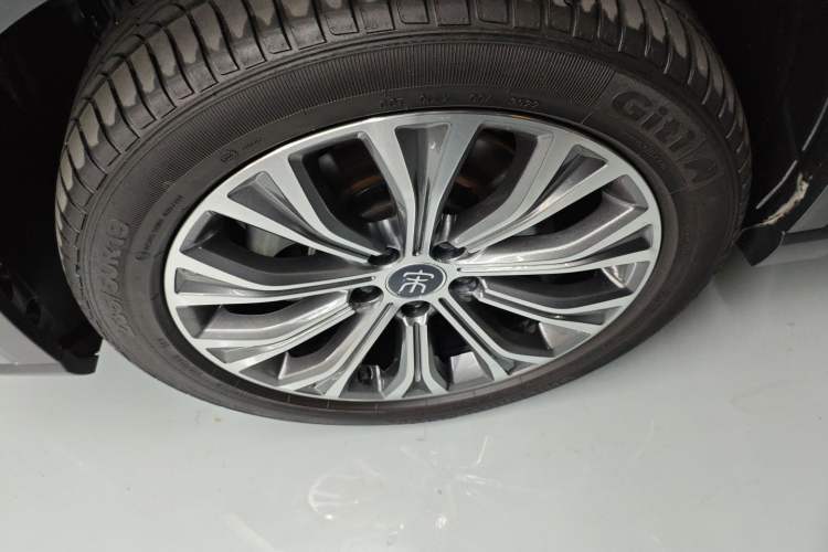 Used BYD Song Pro New Energy 2022 DM-i 110km Flagship Pro Model
