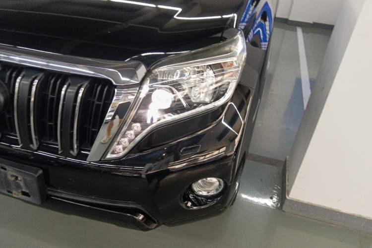 TDK.VehicleDetails.img