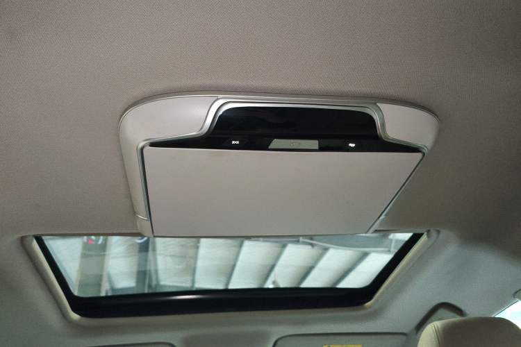 Used Buick GL8 2017 25S Prestige Version China V Standard
