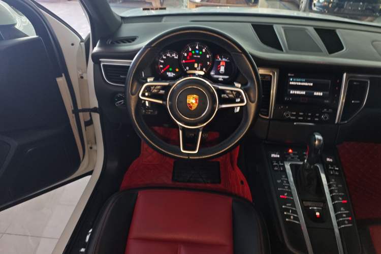 Used Porsche Macan 2017 Macan 2.0T
