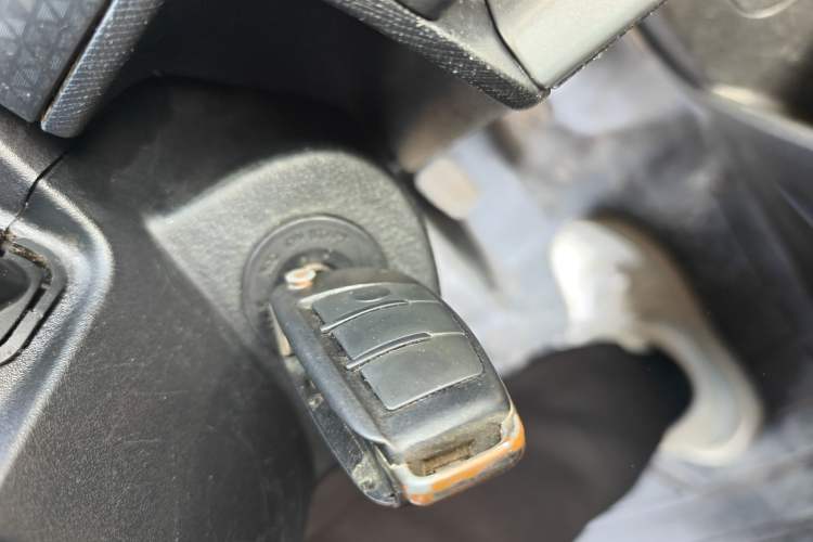 Used Geely Auto Vision X1 2017 1.3L Manual Frenzy Edition
