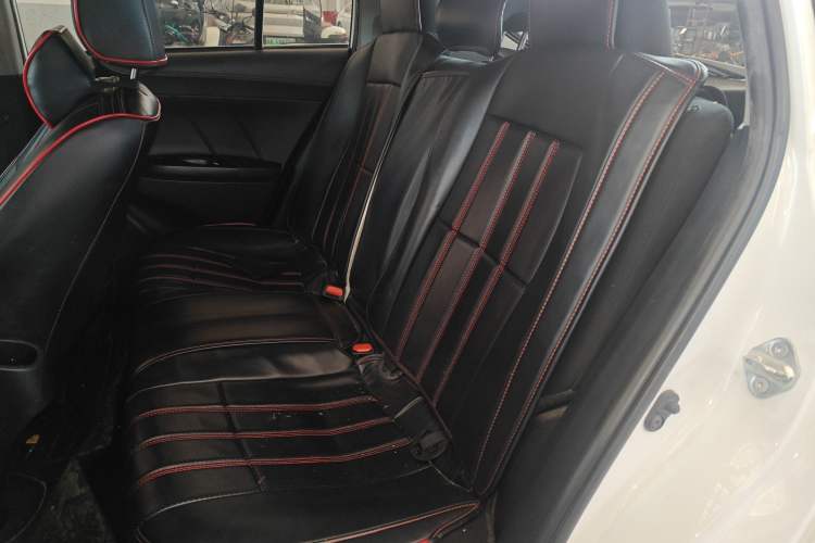 Used Toyota YARiS L 2016 Revised 1.5E CVT Charming Edition
