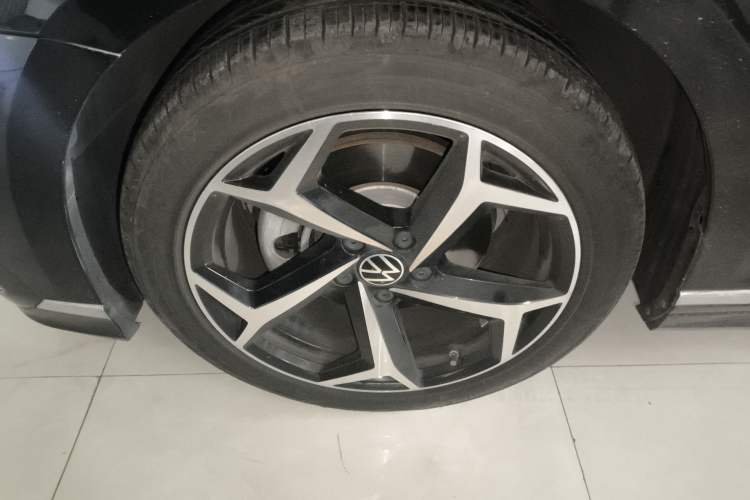 Used Volkswagen Magotan 2023 2 Million Units Commemorative Edition 330TSI DSG Luxury Version
