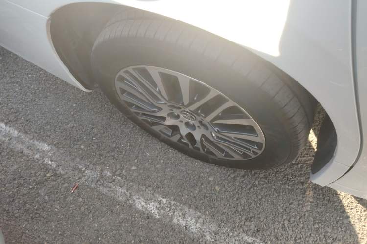 Used Toyota Alphard 2015 3.5L Prestige Edition
