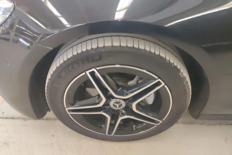 Used Mercedes-Benz E-Class 2021 Restyled E 260 Luxury Sports Edition
