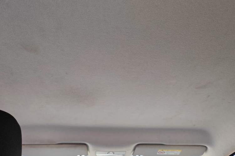 Used Volkswagen Jetta 2015 1.6L Automatic Fashion Model
