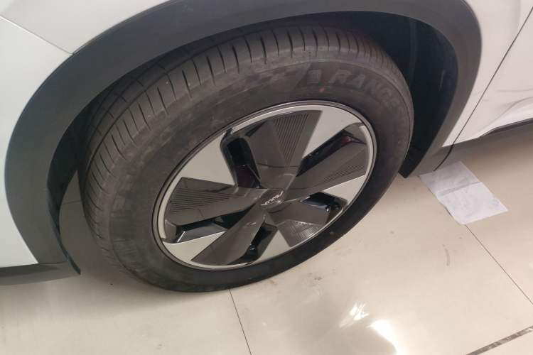 Used Dongfeng Aeolus L7 New Energy 2024 205 Plus