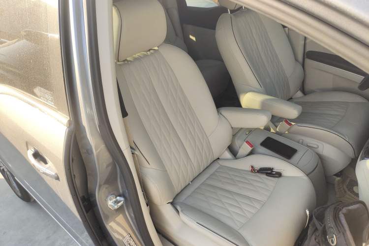 Used Buick GL8 2021 Land Cruiser Executive Class 652T Smart Luxury Model