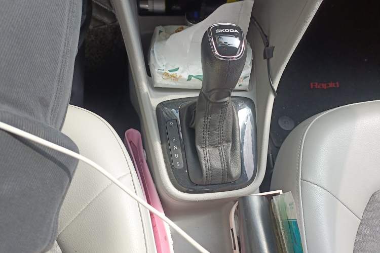 Used Skoda Rapid 2016 1.6L Automatic Chuanxing Edition
