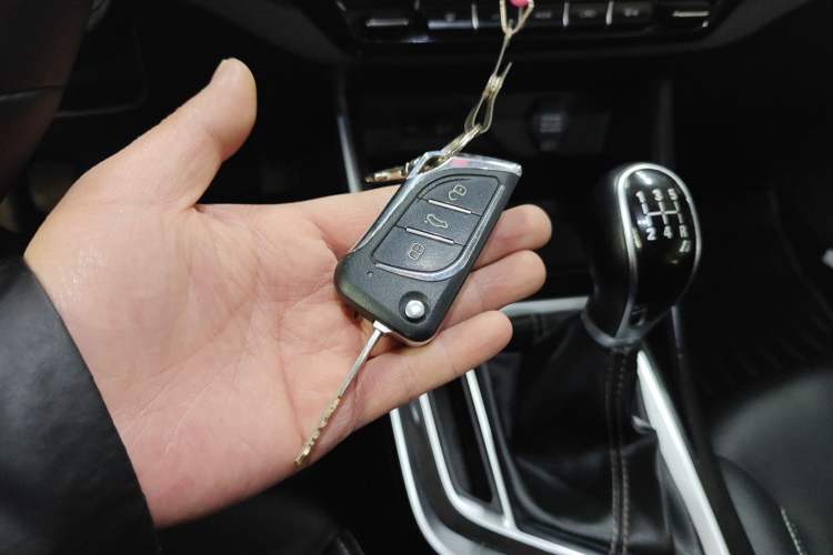 Used Geely Auto Vision X3 2019 Upgraded Model 1.5L Manual Elite Version