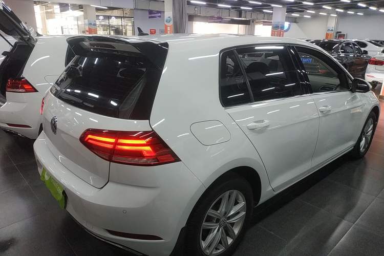 Used Volkswagen Golf 2019 280TSI DSG Comfort Version China VI Standard

