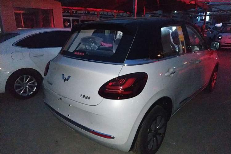 Used Wuling Bingo 2025 333 km Enjoyment Version
