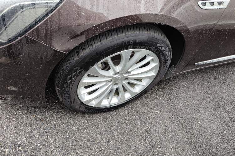 Used Buick LaCrosse 2018 28T Elite Edition
