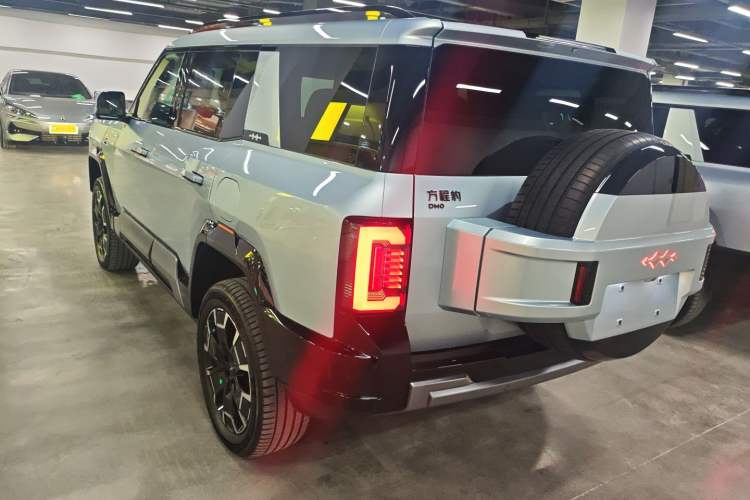 Used  Leopard 8 2025 Smart & Brave Flagship Edition 7 Seats