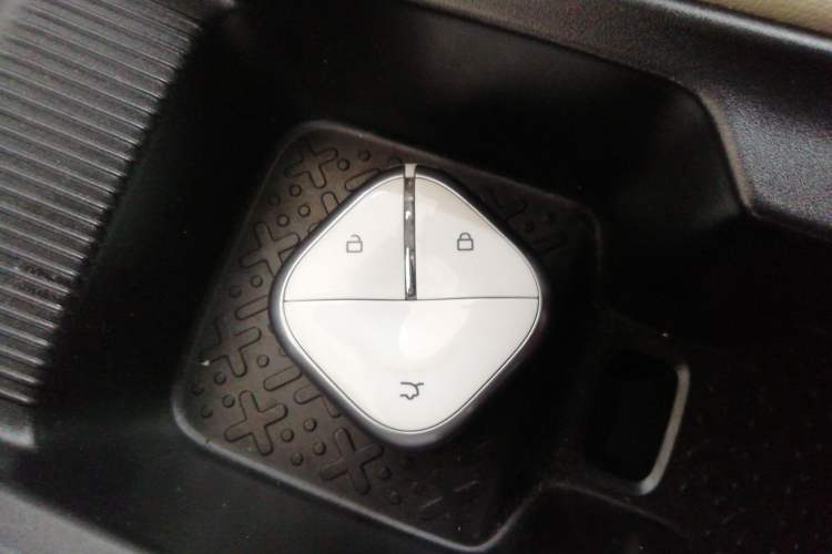 Used Wuling Bingo PLUS 2024 510 km Range 5-Seater Version