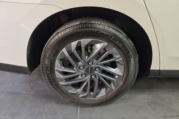 Used SAIC MAXUS G50 2023 PLUS 1.5T Happiness-Recommended Automatic Cruise Version
