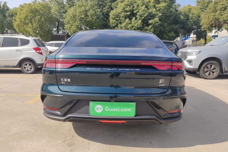 Used BYD Han 2022 EV 610 km All-Wheel-Drive Qianshan Cui Limited Edition
