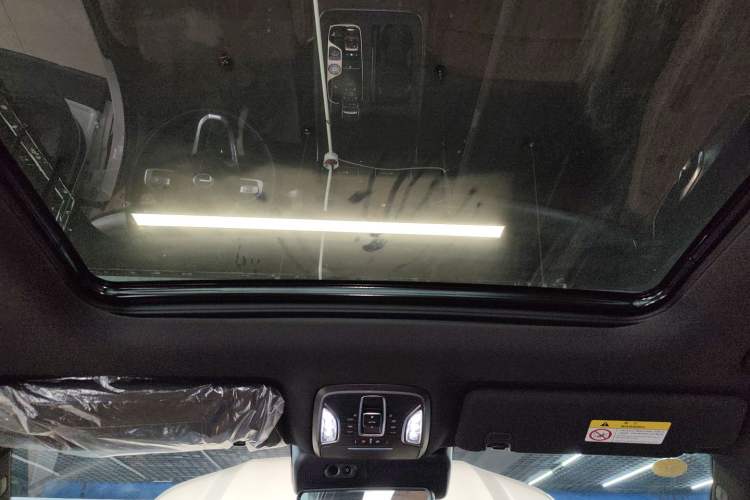 Used GAC Trumpchi GS8 2022 Linghang Series 2.0 TGDI Two-Wheel-Drive Luxury Smart Connectivity Version (7 Seats)
