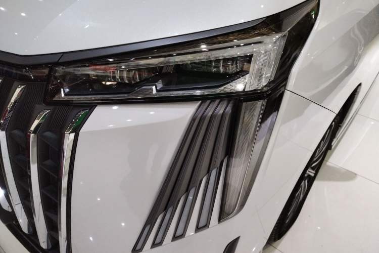 Used GAC Trumpchi M8 2024 Master Series 400T Ultimate Edition