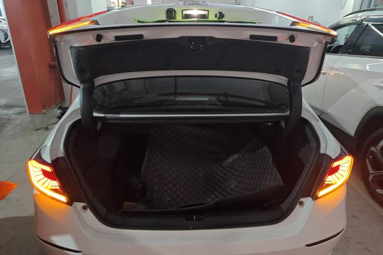 Used Honda Accord 2018 260TURBO Elite Edition China VI