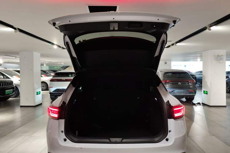 Used Volkswagen ID.4 X 2021 Pro Smart Long-Range Edition
