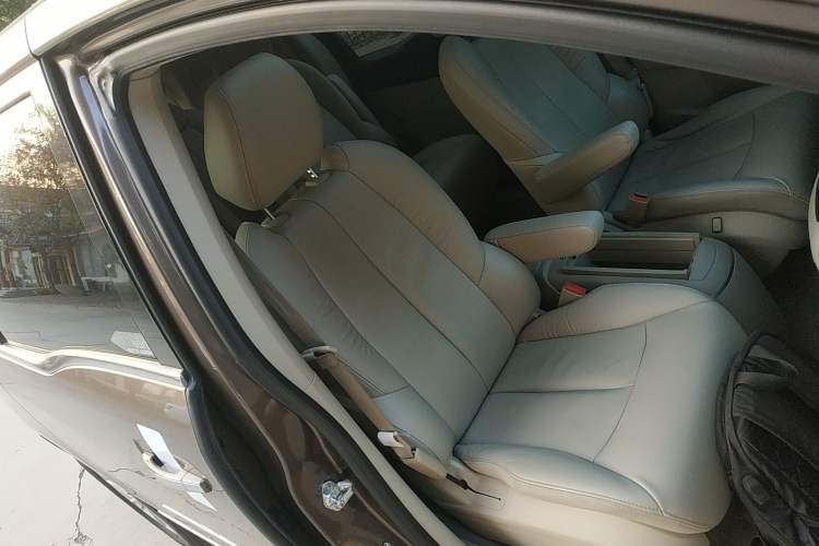 Used Buick GL8 2017 25S Luxury Version China V Standard
