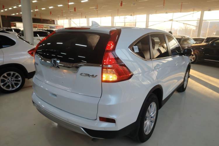 Used Honda CR-V 2016 2.0L two-wheel drive Urban Edition
