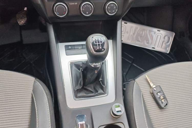 Used Skoda Octavia 2017 1.6L Manual Trend Edition