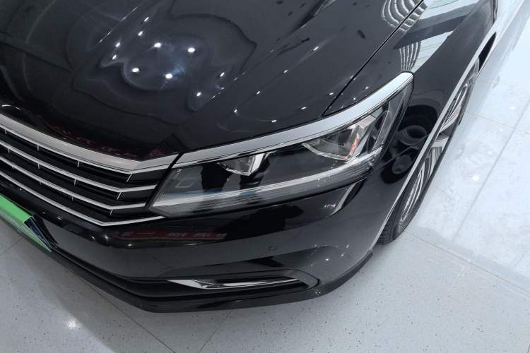 Used Volkswagen Passat 2017 280TSI DSG Luxury Edition
