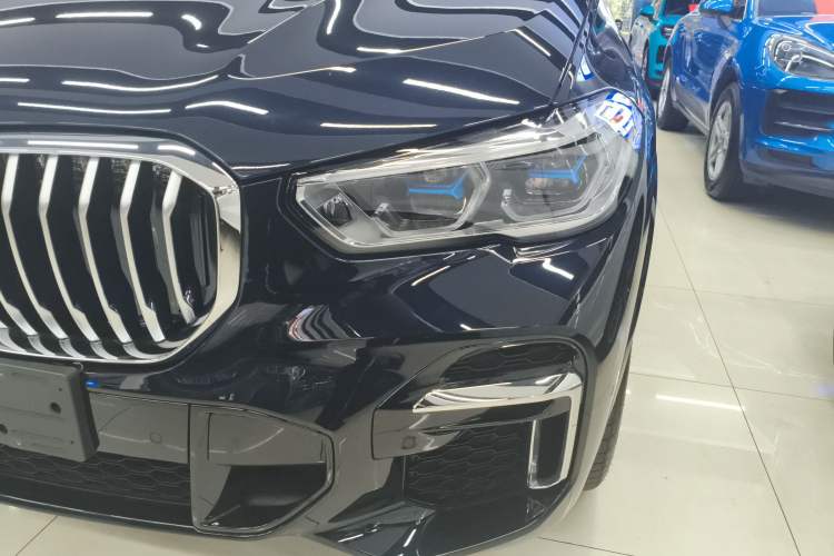 Used BMW X5 2022 Restyled xDrive 40Li M Sport Package
